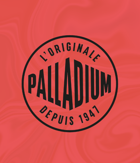Logo de la marque Palladium sur fond rouge texturé